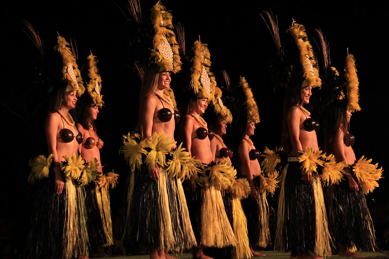 Feast at Lele: A Luxury Maui Luau