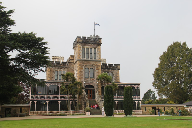 things to do in New Zealand - Larnach Castle